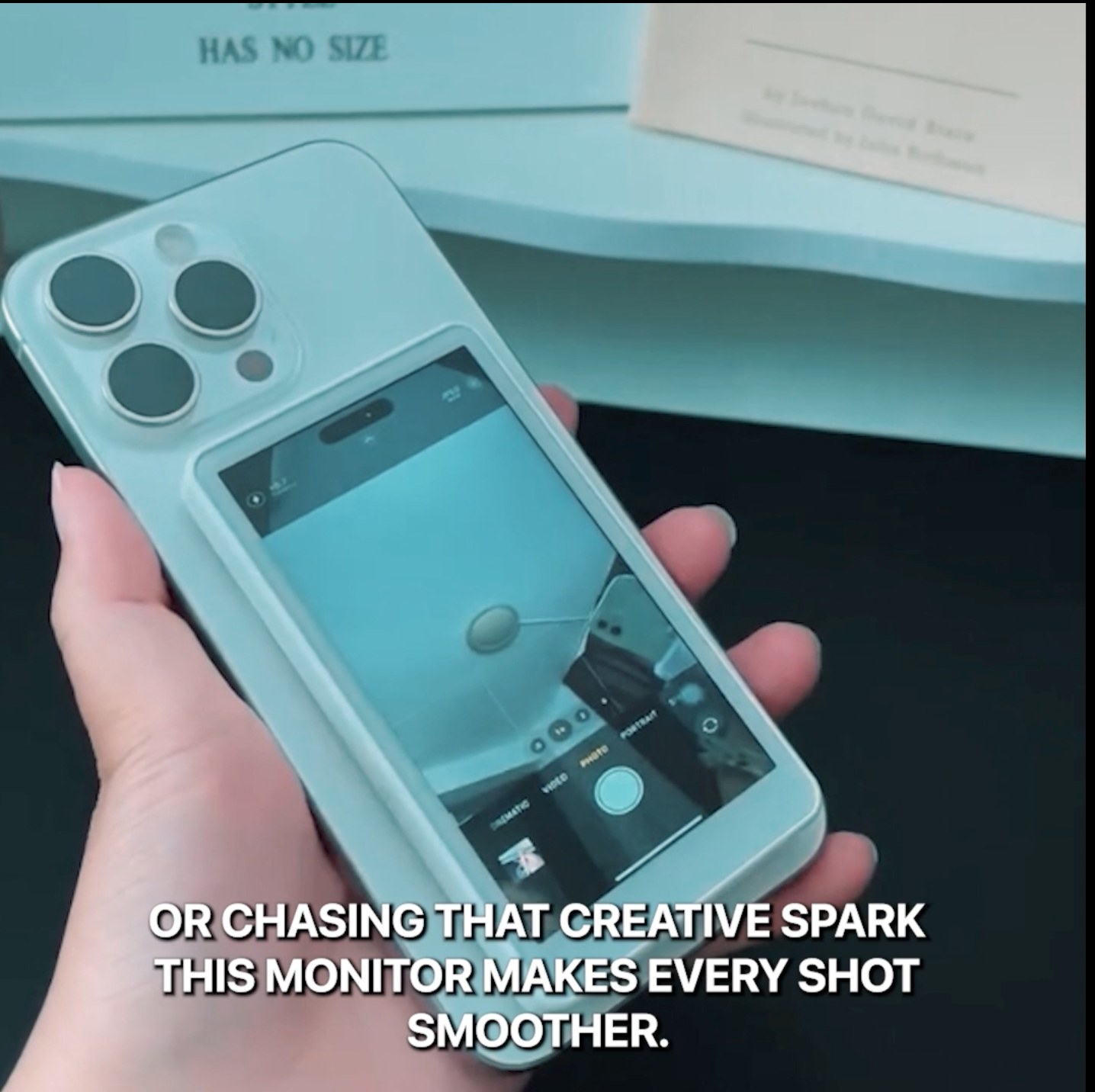 🎥 TechContent™ Magnetic Phone Vlog Selfie Monitor Screen